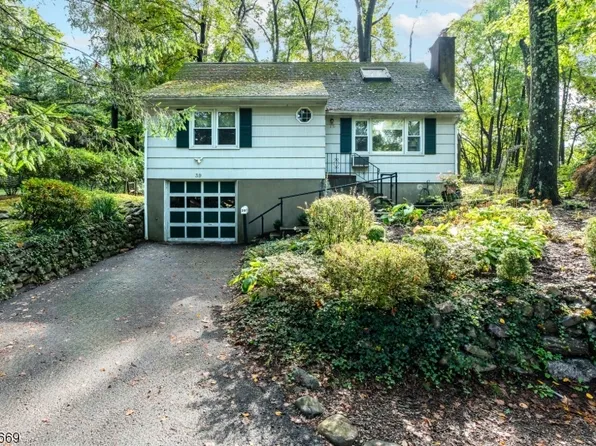 39 Lakeside Trl, Kinnelon Boro, NJ 07405