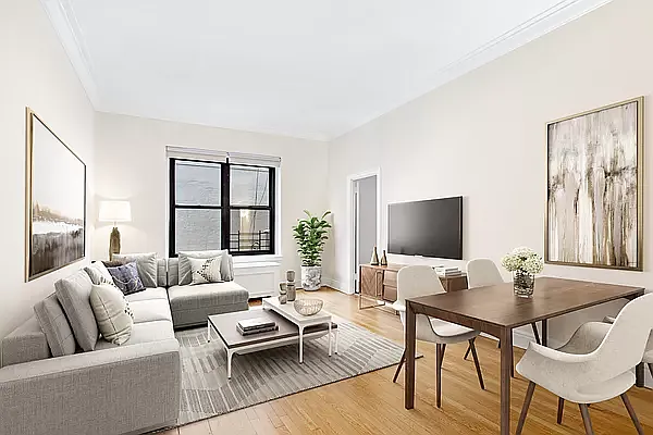 120 E 86th St APT 4D photo 1