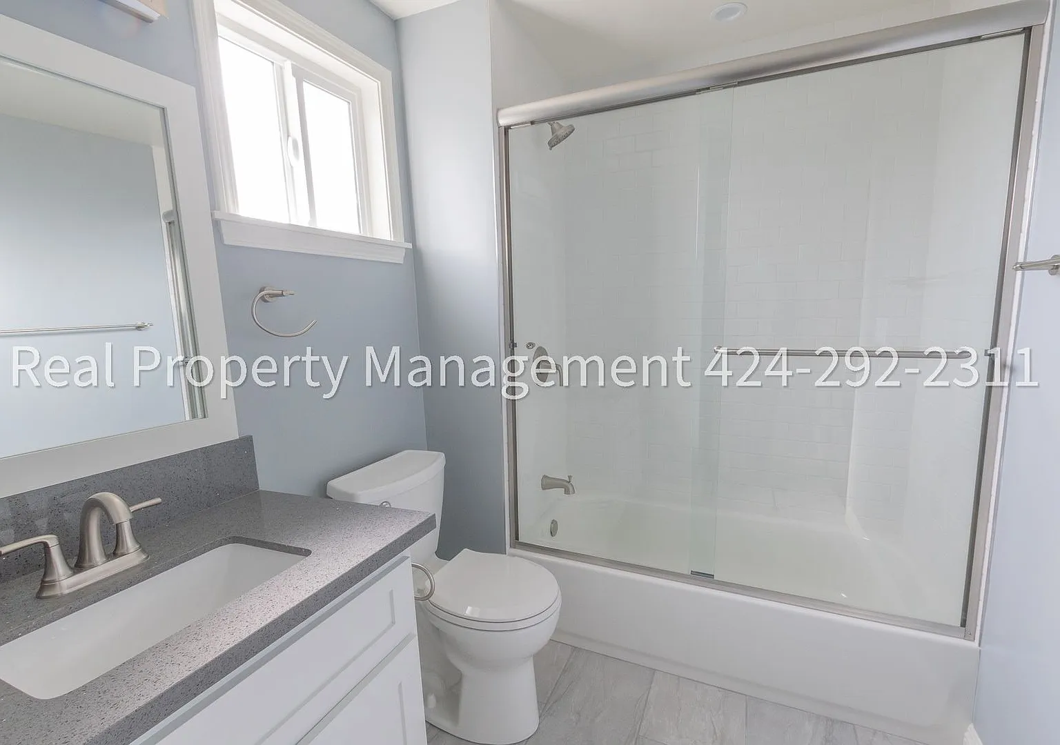 Dont miss out this 4 Bed 2 bath — Photo 4