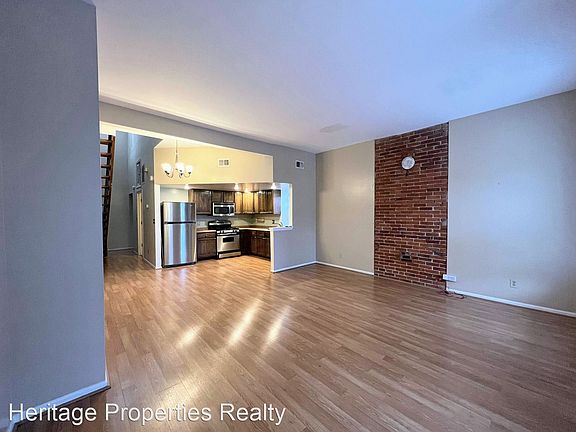 3rd image of 2401 Menard St #A