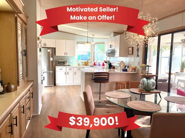 4742 12th Street Ct E, Bradenton, FL 34203