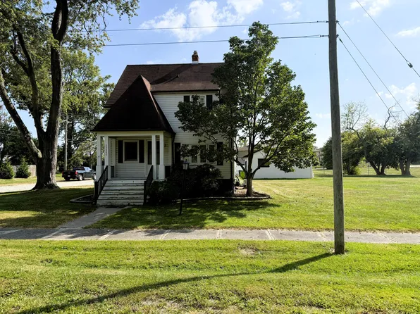 23880 Shook Rd, Clinton Township, MI 48035