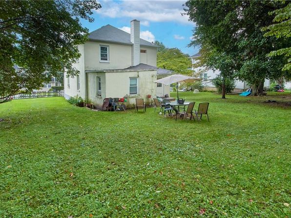 54 S Lawn Avenue, Elmsford, NY 10523
