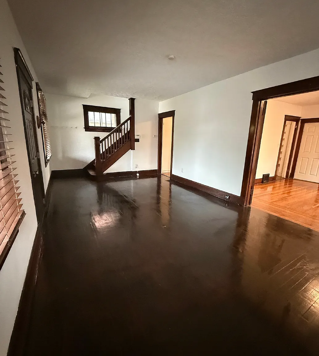 3 bed, 1319 sqft, $1,600 — Photo 4