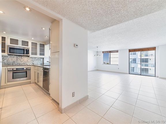 5th image of 10000 W Bay Harbor Dr APT 324