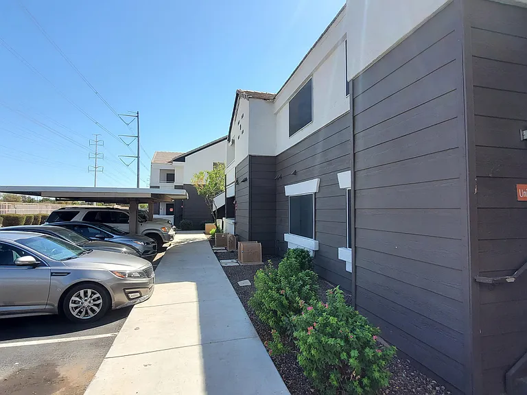 36 E Vaughn Ave — Photo 36