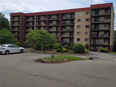 1987 Centurion Dr APT 202, Pittsburgh, PA, 15221