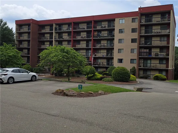 1987 Centurion Dr APT 202, Pittsburgh, PA 15221