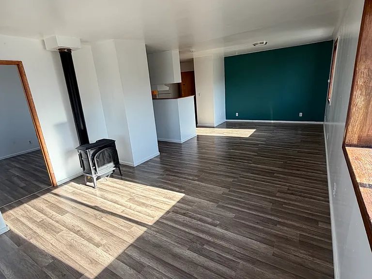115 N Main Ave #6 — Photo 3