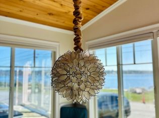 12 Ripley St, Somerset, MA 02725