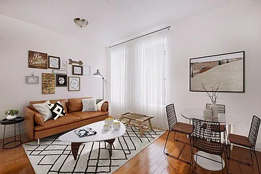 Rented by Living New York