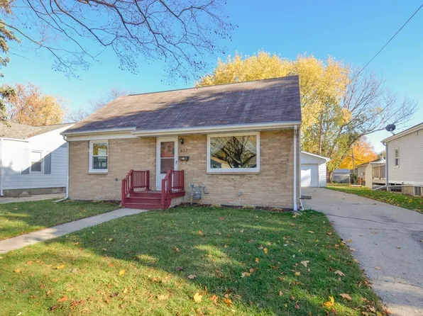 817 Nicolet Ave, Green Bay, WI 54304