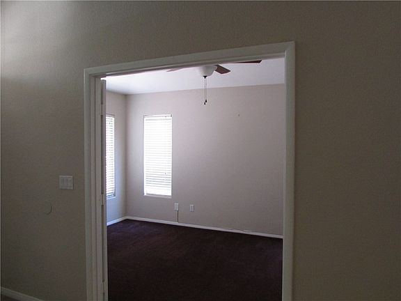 3rd image of 5009 Tropical Knoll Ct