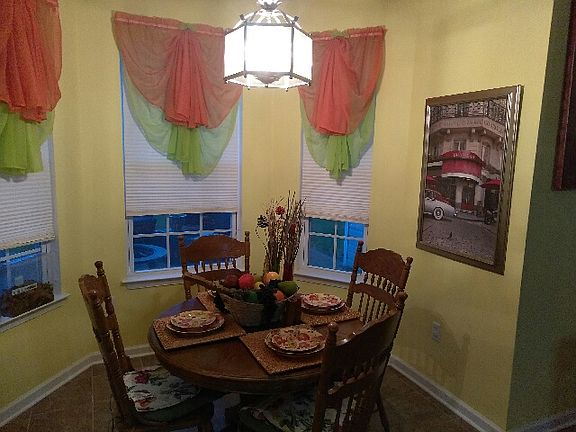 Eat in Kitchen