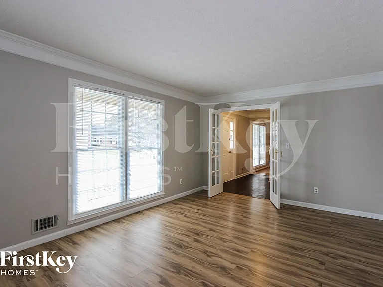 6936 Deshon Ridge Dr — Photo 8