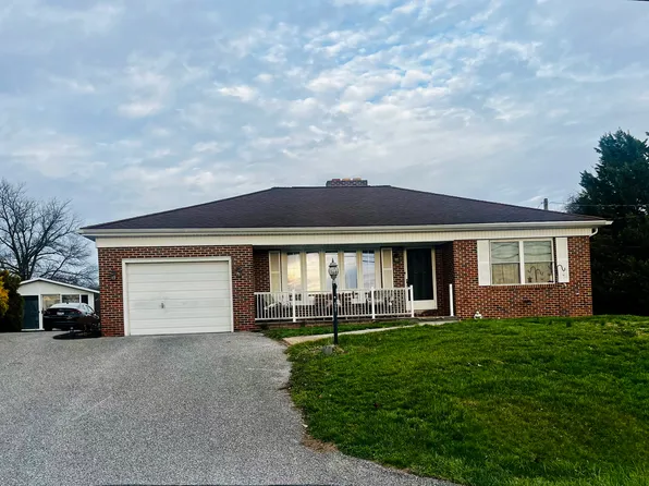 2889 Ironstone Hill Rd, York, PA 17403