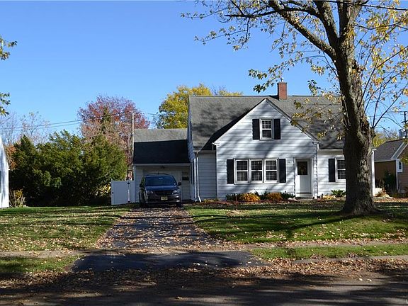 3rd image of 182 Linwood Ave