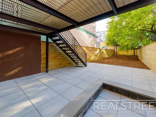 16 Goodwin Place image 22 of 23