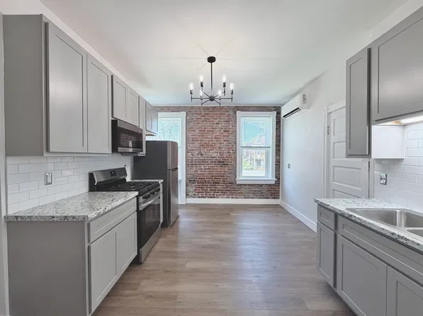 2923-2925 Victor St #2923, Saint Louis, MO 63104
