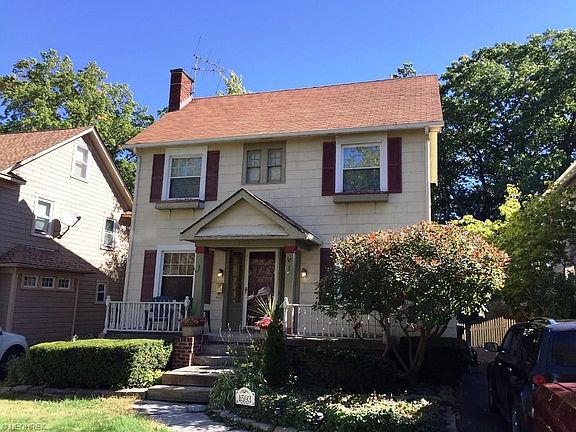 2nd image of 1593 Belle Ave