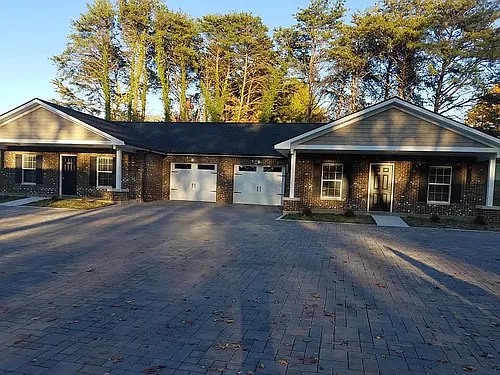 2813 Rocking Chair Way Photo 1