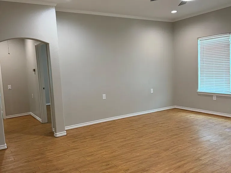 104 Longstreet Rd #2 — Photo 3