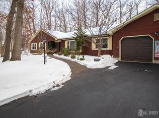 20 Edward Ave, Monroe Township, NJ 08831