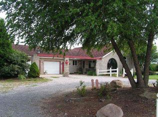 4050 Columbus Rd, Wooster, OH 44691