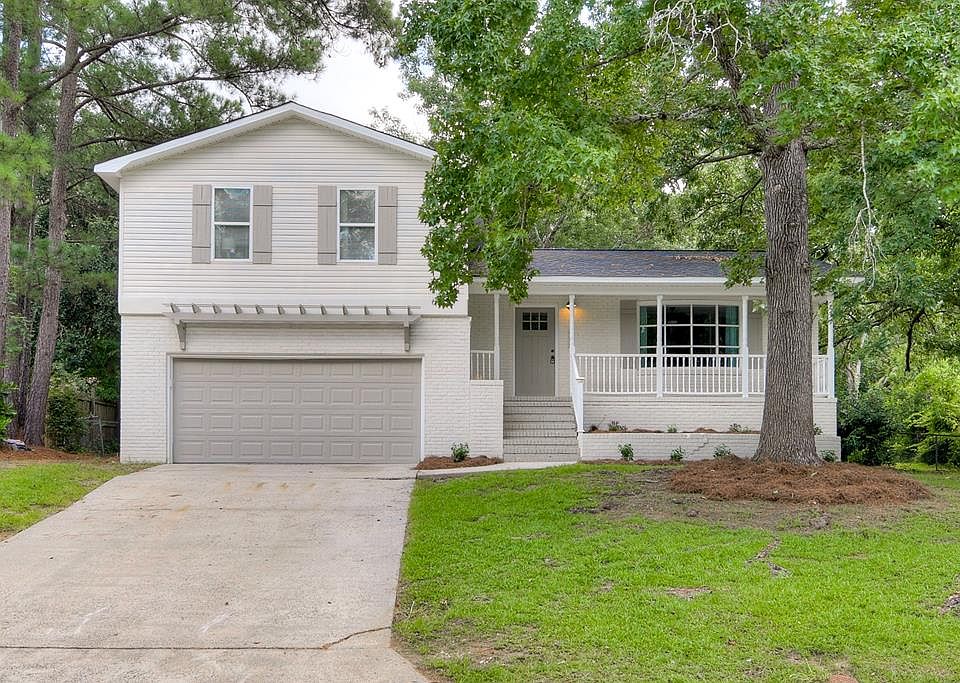 1st image of 734 Hickory Oak Holw