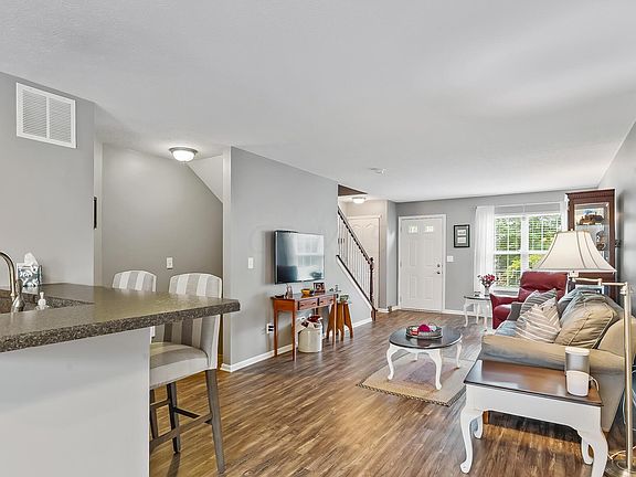 5th image of 6464 Ash Rock Cir