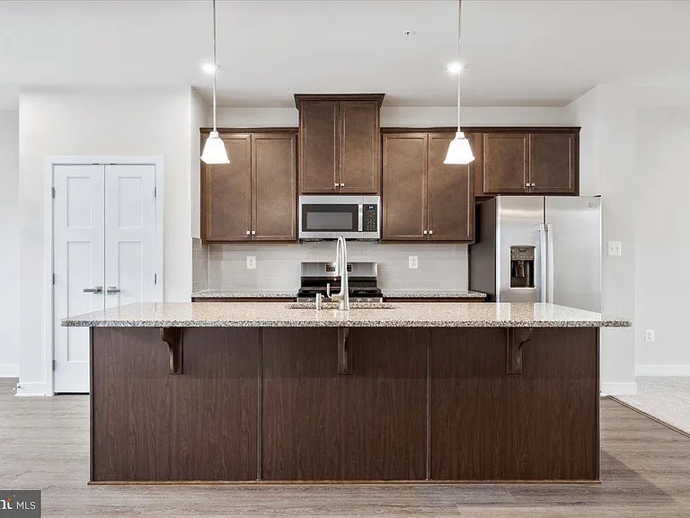1795 Atlas Dr — Photo 8