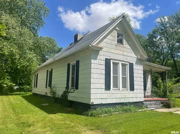 1034 N Clay Ave, Jacksonville, IL 62650