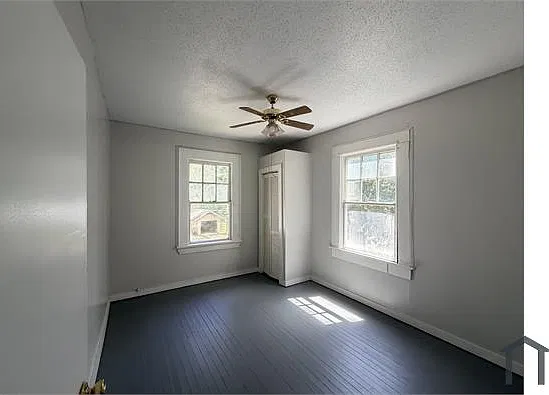 3 bed, 1100 sqft, $1,100 — Photo 3
