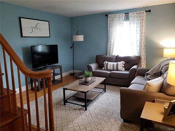 4th image of 115 Hunt Ave