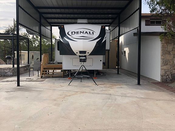 3rd image of 186 De Zavala St Unit 14