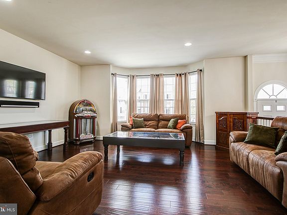 4th image of 16619 Danridge Manor Dr