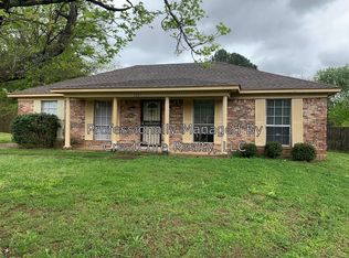 3027 Meadowfair Rd, Memphis, TN 38118