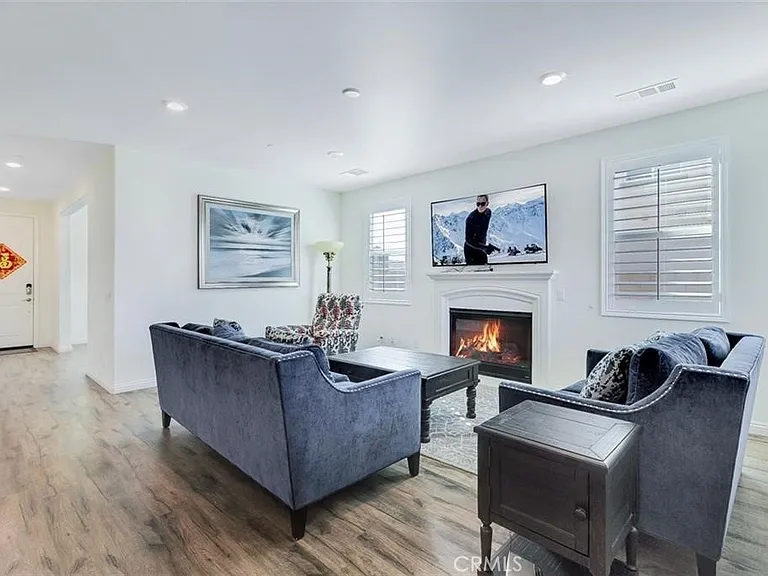 14910 Henry St — Photo 8