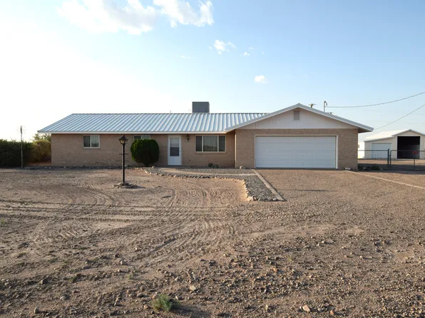 5795 Brangus Rd SE, Deming, NM 88030