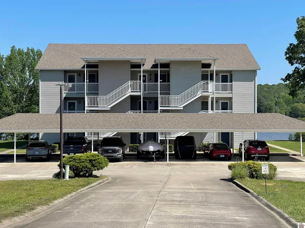 88 Deer Lake Ln APT 2, Murray, KY 42071