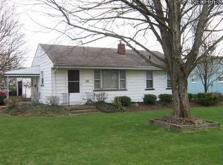 264 Helena Dr, Struthers, OH 44471