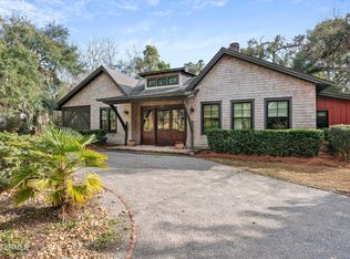 2302 Stuart St, Beaufort, SC 29902