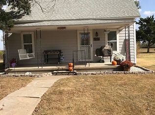 207 N Osborn St, Mayfield, KS 67103