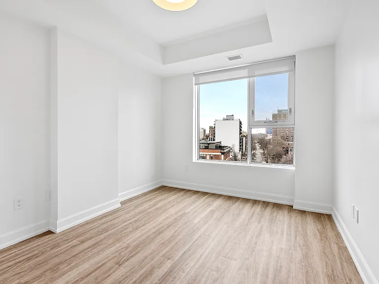 46 Flora St — Photo 11