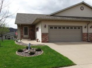 4376 Mariah Dr N, La Crosse, WI 54601