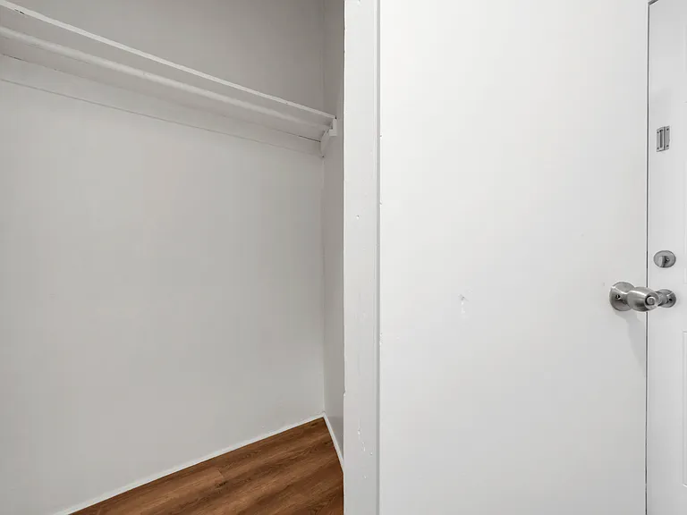 84 Saratoga Ave #3R — Photo 8