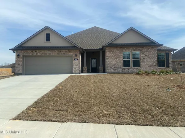 14357 Swan Ridge Cir, Gulfport, MS 39503