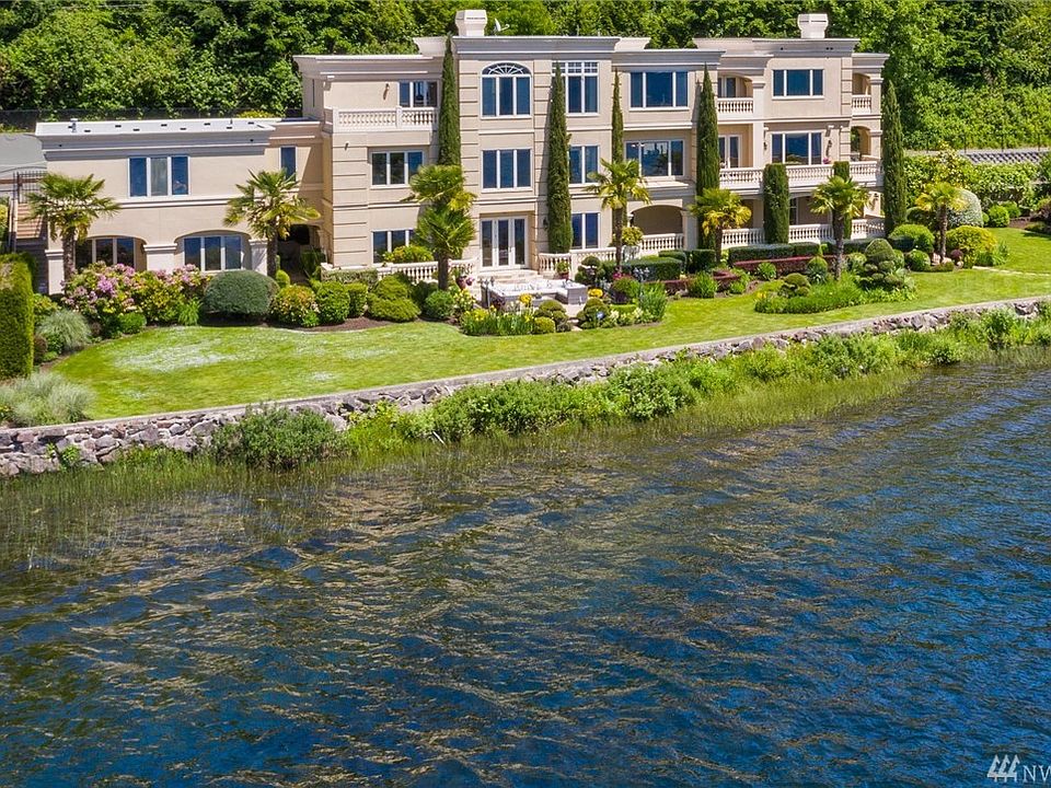 1st image of 3867 E Lake Sammamish Pkwy NE