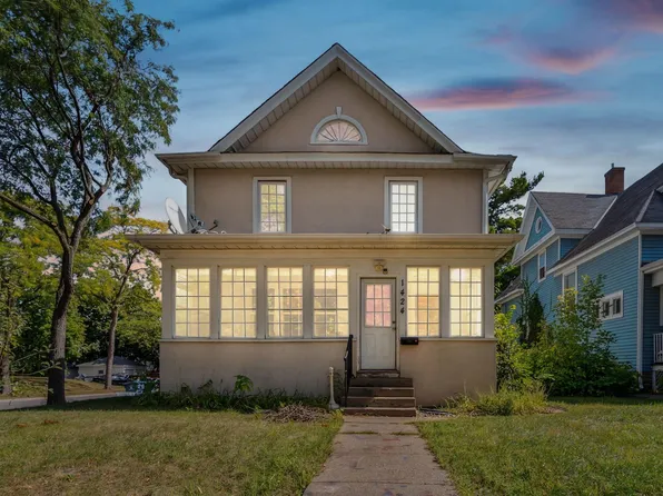 1424 Girard Ave N, Minneapolis, MN 55411