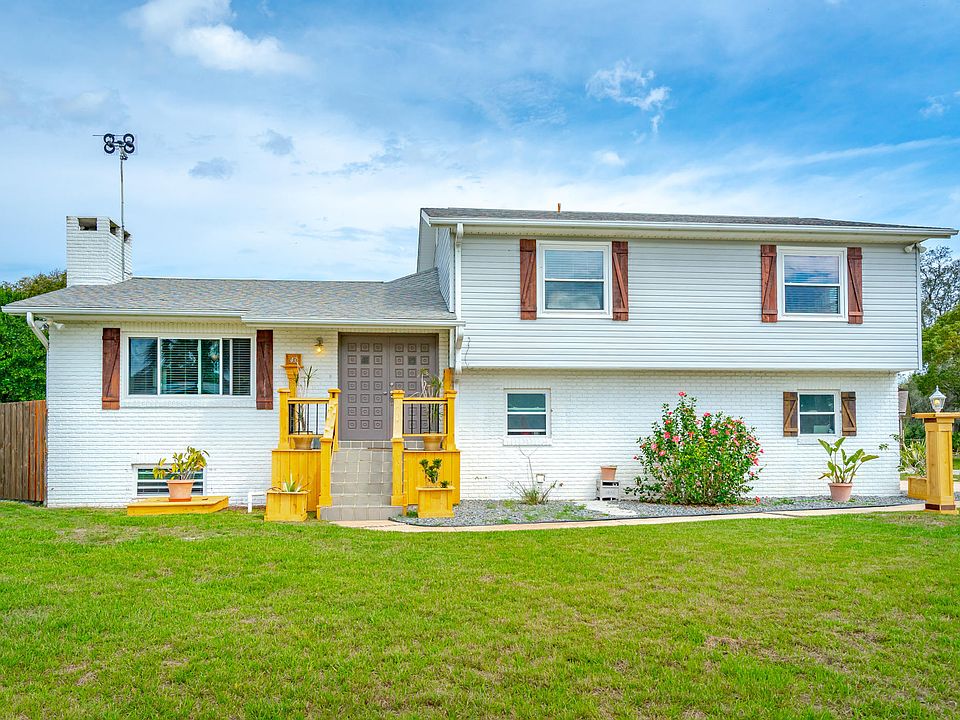 1st image of 43 Woodfield Dr